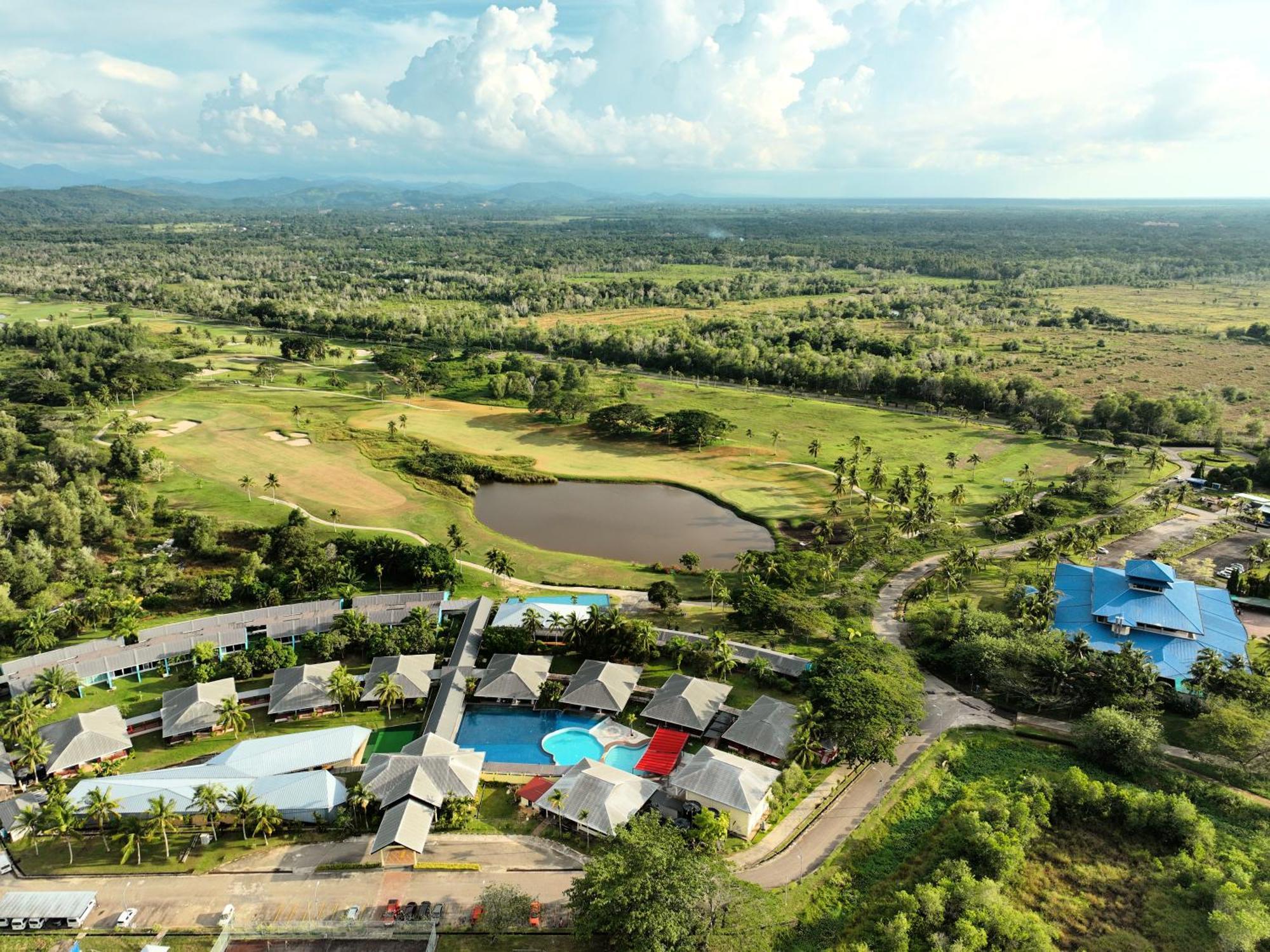 Artitaya Borneo Golf & Resort 帕帕尔 外观 照片